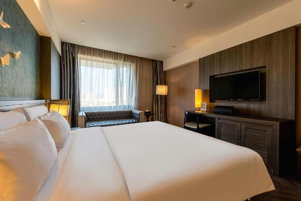 Crystal Orange Hotel Guangzhou Taojin Branch Exteriör bild
